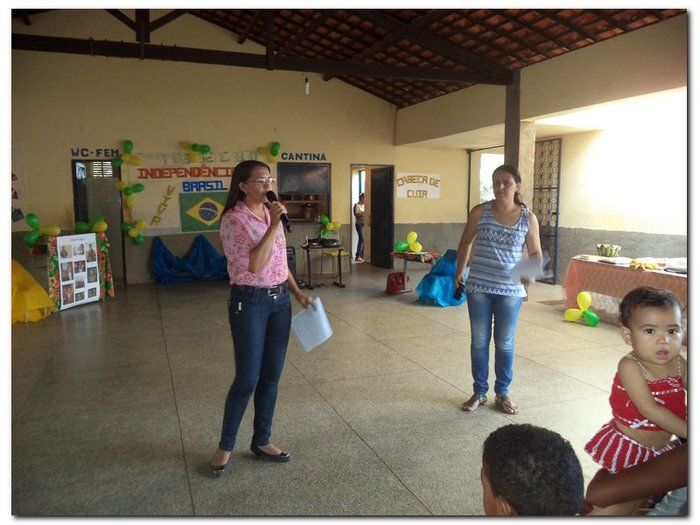 Escola João de Sousa Comemora o dia da Independência, do folclore e do estudante. - Imagem 19