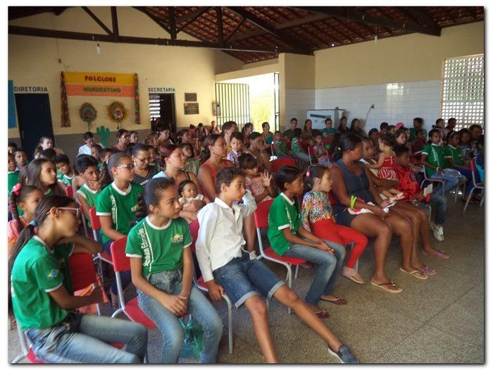 Escola João de Sousa Comemora o dia da Independência, do folclore e do estudante. - Imagem 13
