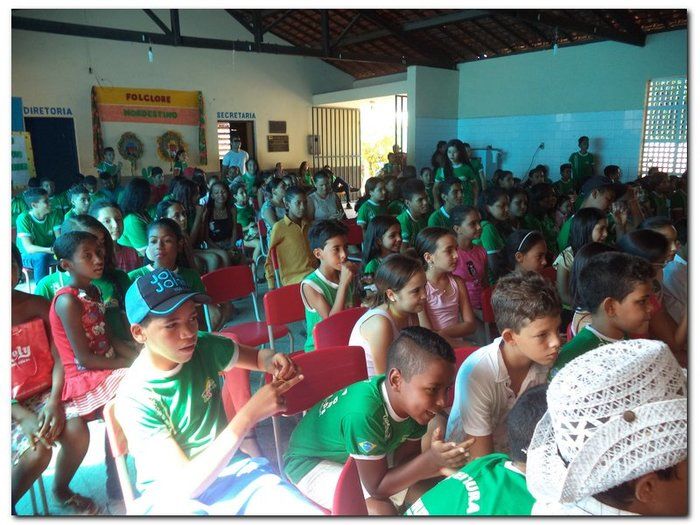 Escola João de Sousa Comemora o dia da Independência, do folclore e do estudante. - Imagem 85