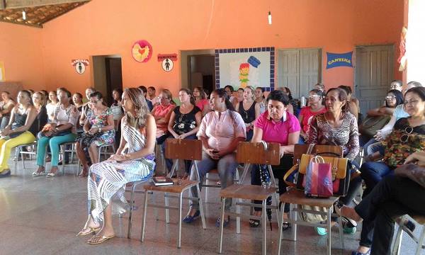 Professores da rede municipal de educação participam de capacitação - Imagem 4