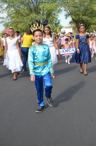 Depois de Muitos Anos Prefeitura Volta a Realizar Desfile Cívico Escolar - Imagem 81