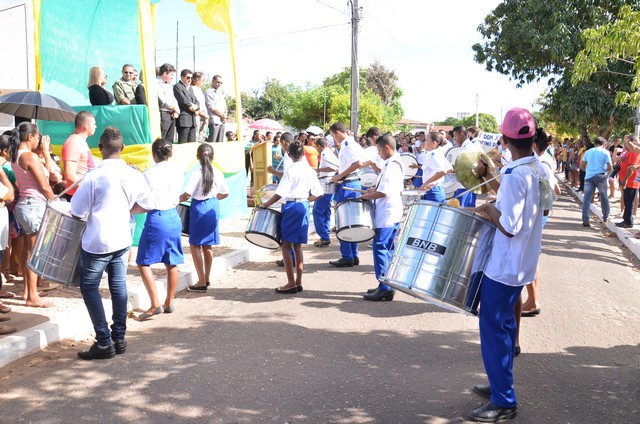Depois de Muitos Anos Prefeitura Volta a Realizar Desfile Cívico Escolar - Imagem 174