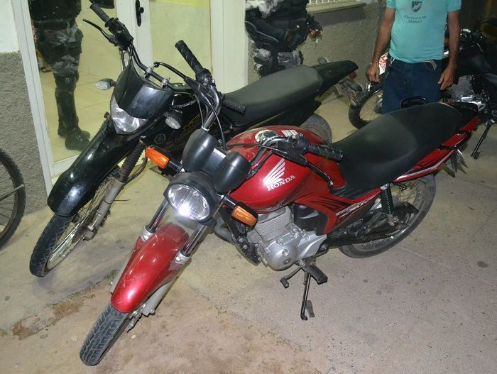 Operação da PM recupera moto roubada e prende cinco pessoas em Parnaíba - Imagem 5