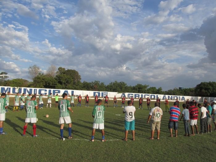 Em Amistoso o time do Coordenador de esporte Luiz vence o time da Casa das Mangueiras  - Imagem 9