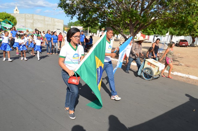 Depois de Muitos Anos Prefeitura Volta a Realizar Desfile Cívico Escolar - Imagem 120