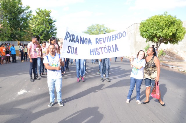 Depois de Muitos Anos Prefeitura Volta a Realizar Desfile Cívico Escolar - Imagem 11