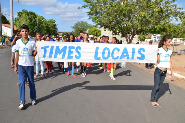 Depois de Muitos Anos Prefeitura Volta a Realizar Desfile Cívico Escolar - Imagem 130