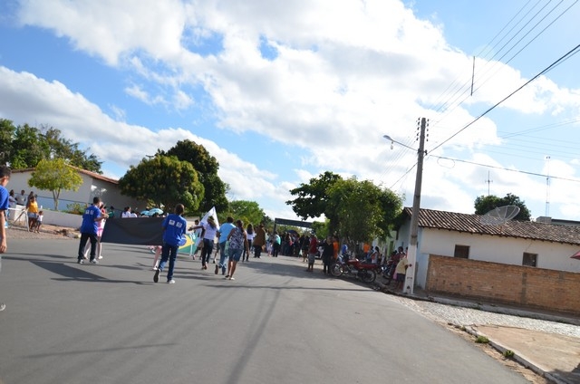 Depois de Muitos Anos Prefeitura Volta a Realizar Desfile Cívico Escolar - Imagem 101