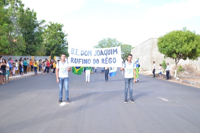 Depois de Muitos Anos Prefeitura Volta a Realizar Desfile Cívico Escolar - Imagem 5