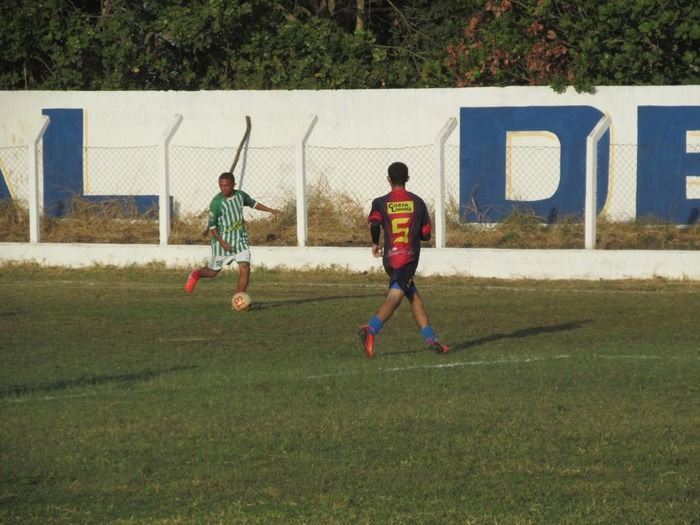 Em Amistoso o time do Coordenador de esporte Luiz vence o time da Casa das Mangueiras  - Imagem 14