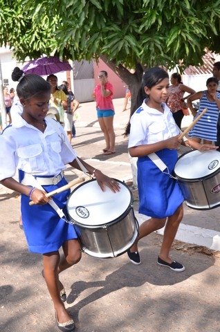 Depois de Muitos Anos Prefeitura Volta a Realizar Desfile Cívico Escolar - Imagem 159
