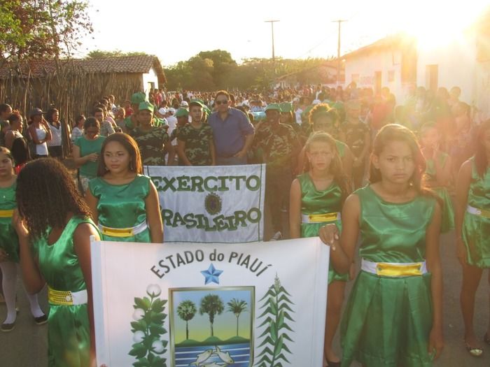 Desfile cívico em Agricolândia celebra 193 anos da Independência do Brasil   - Imagem 2