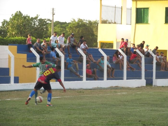 Em Amistoso o time do Coordenador de esporte Luiz vence o time da Casa das Mangueiras  - Imagem 25