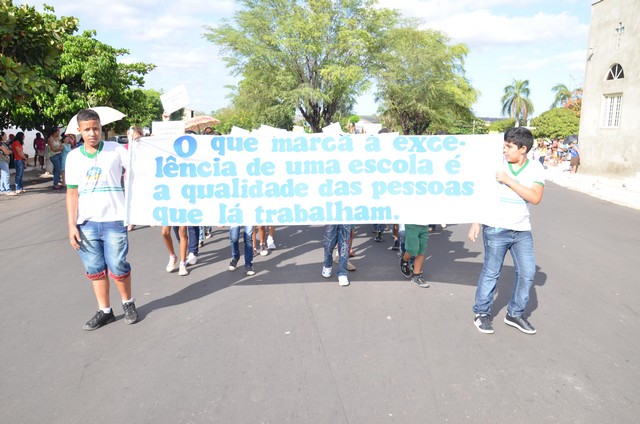 Depois de Muitos Anos Prefeitura Volta a Realizar Desfile Cívico Escolar - Imagem 54