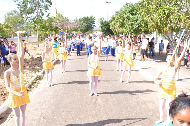 Depois de Muitos Anos Prefeitura Volta a Realizar Desfile Cívico Escolar - Imagem 160