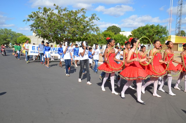 Depois de Muitos Anos Prefeitura Volta a Realizar Desfile Cívico Escolar - Imagem 141