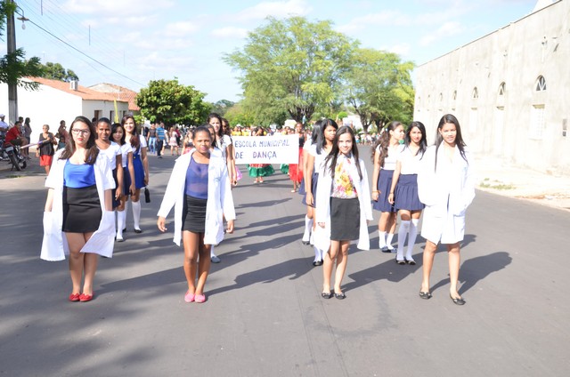 Depois de Muitos Anos Prefeitura Volta a Realizar Desfile Cívico Escolar - Imagem 23
