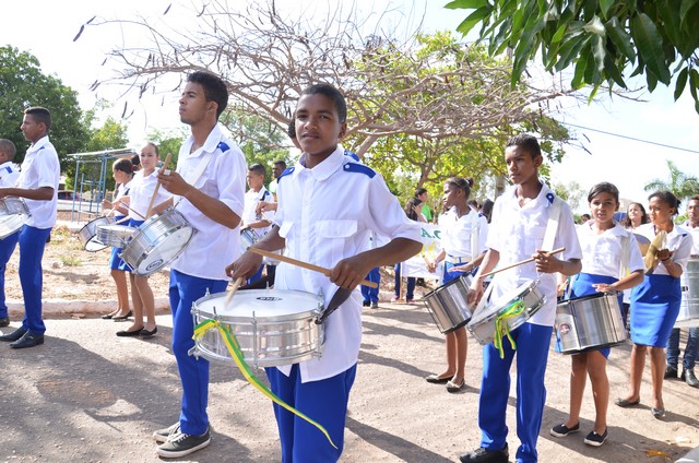 Depois de Muitos Anos Prefeitura Volta a Realizar Desfile Cívico Escolar - Imagem 148