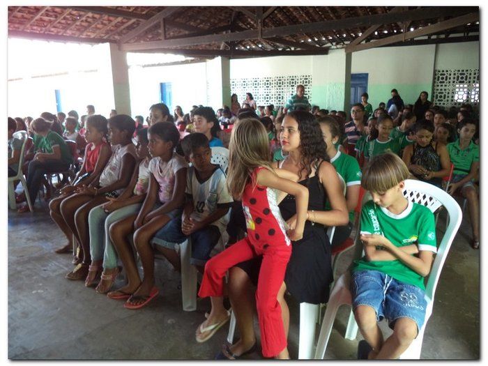 Dr. Moura faz reforma completa na Escola Arlindo Cipriano Leal - Imagem 13