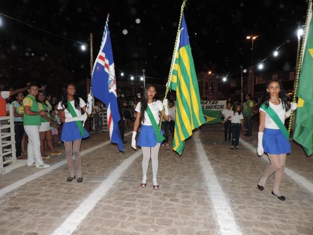 Prefeitura de Barras realiza desfile cívico de 7 de Setembro - Imagem 24