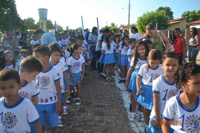 Desfile do 7 de setembro de Boa Hora encantou  expectadores. - Imagem 3