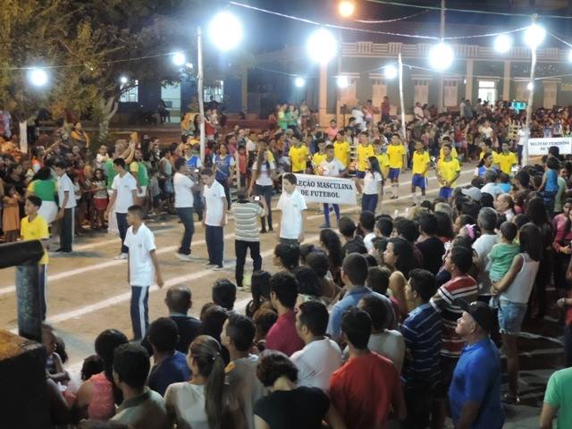 Prefeitura de Barras realiza desfile cívico de 7 de Setembro - Imagem 16