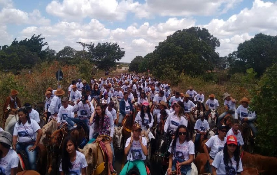 Cavalgada das Serras reuniu centenas de vaqueiros em Pedro II