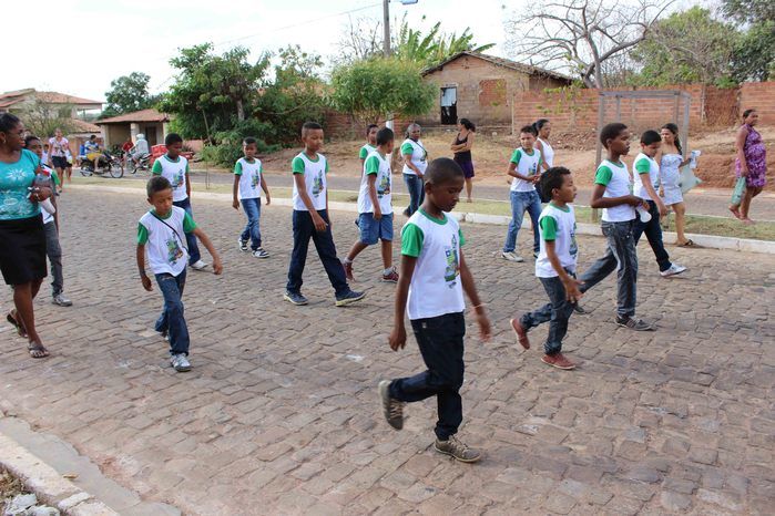 Desfile cívico de 7 de setembro reúne alunos e familiares e a comunidade em geral - Imagem 65
