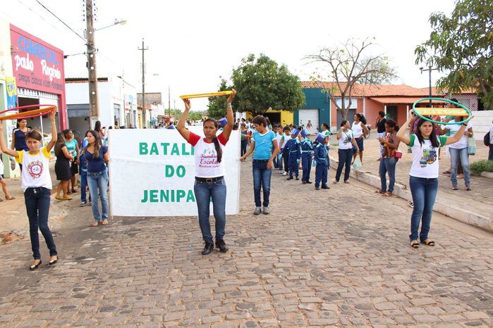 Desfile cívico de 7 de setembro reúne alunos e familiares e a comunidade em geral - Imagem 163