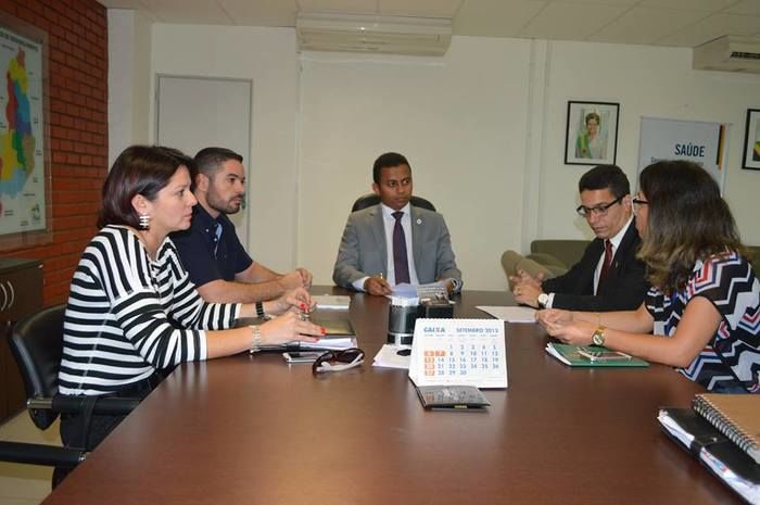 Lukano Sá assina termo que garante atendimentos de saúde à presidiários - Imagem 2