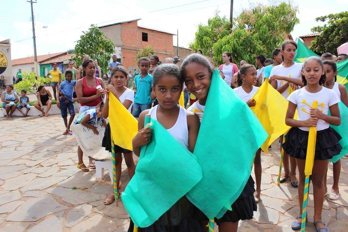 Desfile cívico de 7 de setembro reúne alunos e familiares e a comunidade em geral - Imagem 237