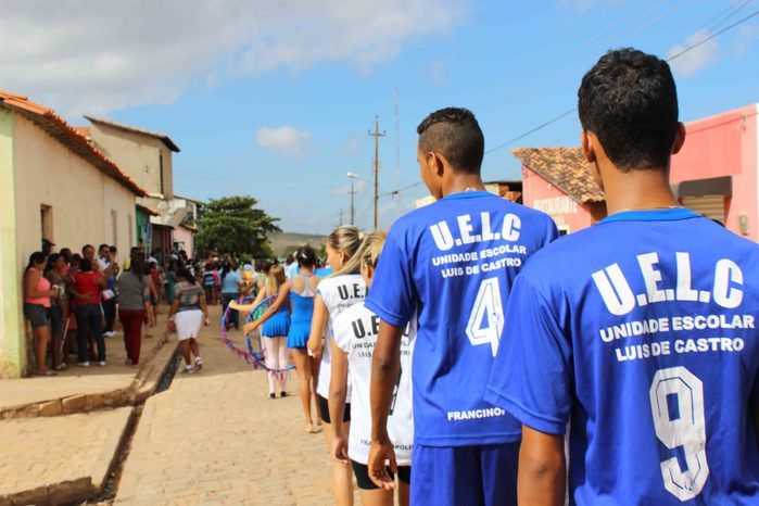 Desfile cívico de 7 de setembro reúne alunos e familiares e a comunidade em geral - Imagem 190