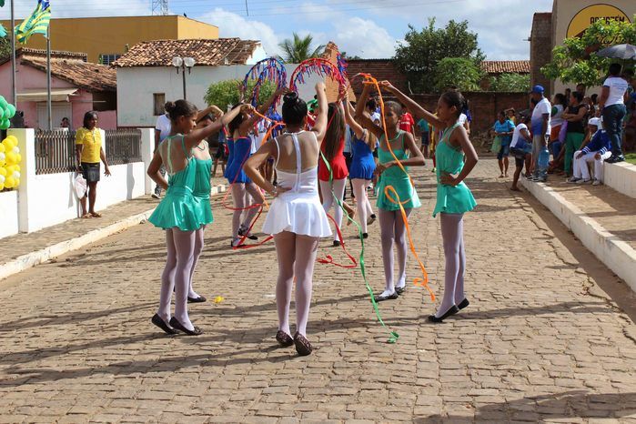Desfile cívico de 7 de setembro reúne alunos e familiares e a comunidade em geral - Imagem 205