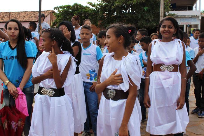 Desfile cívico de 7 de setembro reúne alunos e familiares e a comunidade em geral - Imagem 232