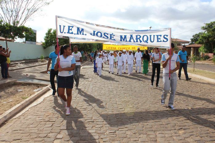 Desfile cívico de 7 de setembro reúne alunos e familiares e a comunidade em geral - Imagem 52