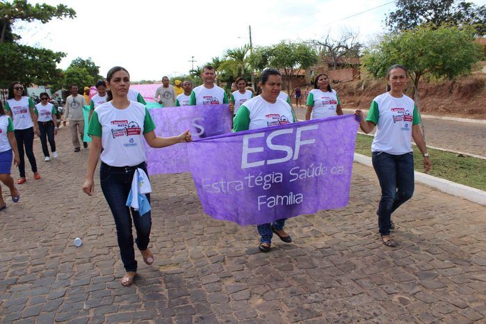 Desfile cívico de 7 de setembro reúne alunos e familiares e a comunidade em geral - Imagem 142