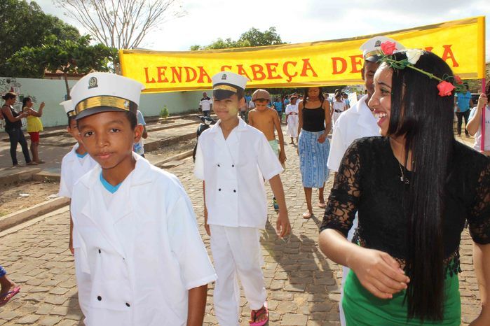 Desfile cívico de 7 de setembro reúne alunos e familiares e a comunidade em geral - Imagem 54