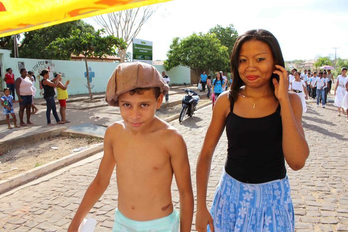 Desfile cívico de 7 de setembro reúne alunos e familiares e a comunidade em geral - Imagem 55