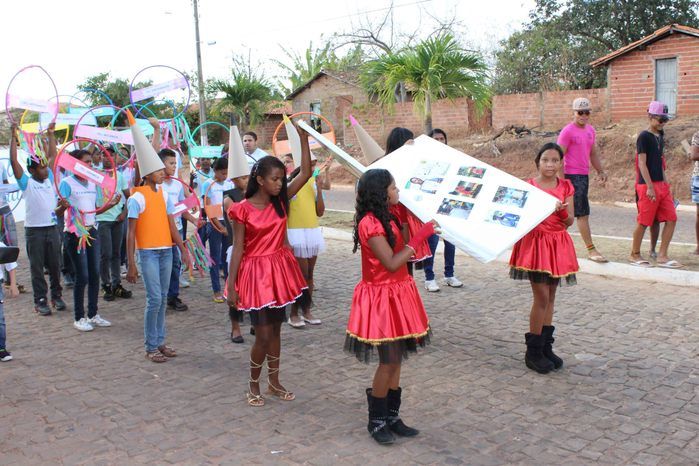 Desfile cívico de 7 de setembro reúne alunos e familiares e a comunidade em geral - Imagem 89