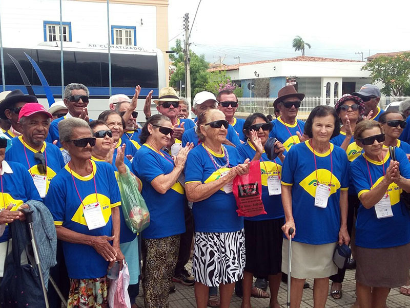 Participantes do programa “Olhar Bem” são recepcionados em Oeiras