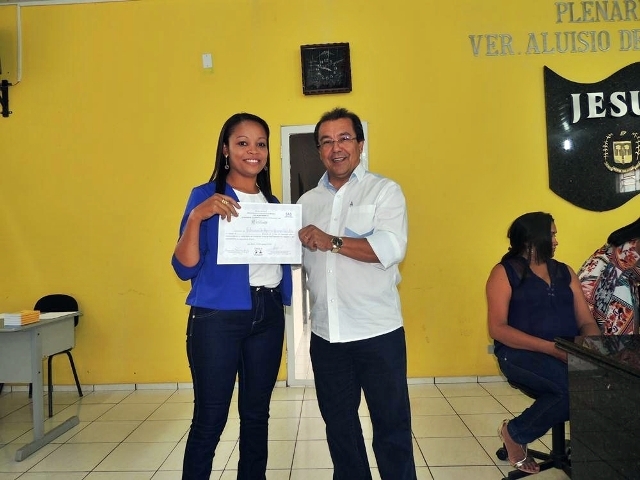 Conselheiros tutelares são empossados em Água Branca - Imagem 3