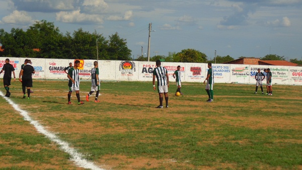 SESI vence nos acréscimos o time de passagem de Umbú  - Imagem 5
