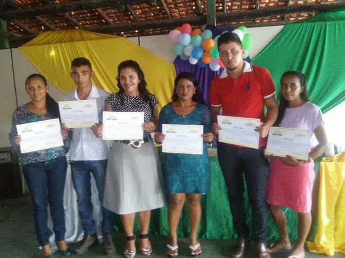 CONSELHEIROS TUTELARES SÃO EMPOSSADOS EM BOA HORA - Imagem 2