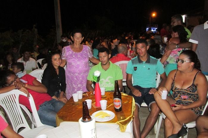 Dona Francisca comemora 69 anos ao lado de filhos e netos  - Imagem 48