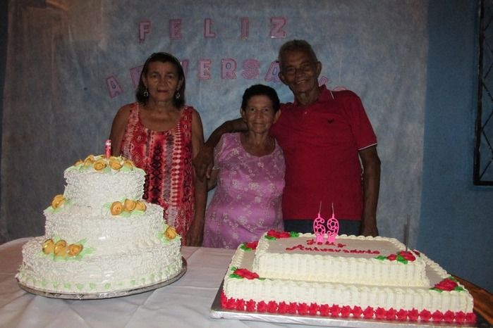 Dona Francisca comemora 69 anos ao lado de filhos e netos  - Imagem 8
