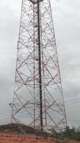 Homem traído sobe em torre de telefonia ameaça se jogar - Imagem 7