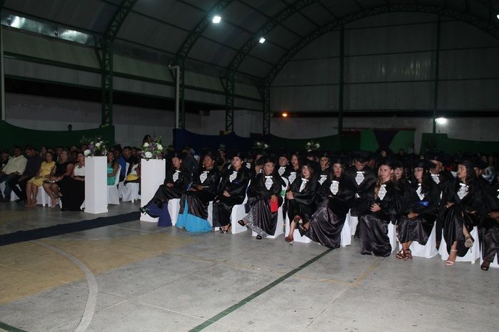 4 turmas de cursos técnicos do IFPI colam grau em Alegrete - Imagem 118