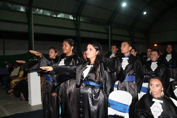 4 turmas de cursos técnicos do IFPI colam grau em Alegrete - Imagem 104