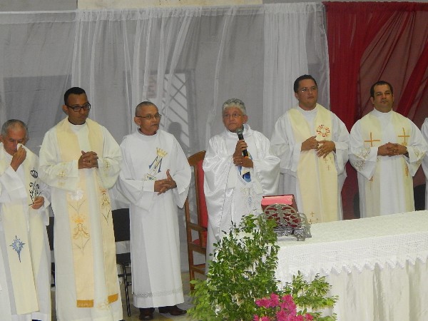Padre Jozifran é nomeado primeiro Administrador da Área Pastoral de - Imagem 9