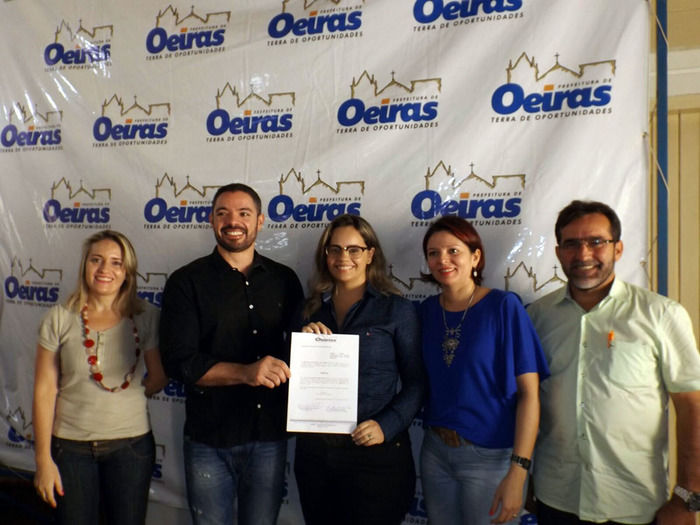 Aprovados em concurso público de Oeiras assumem cargos - Imagem 6